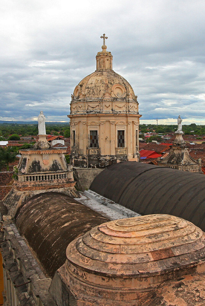 NIKARAGUA - Kupola La Merced Church.jpg
