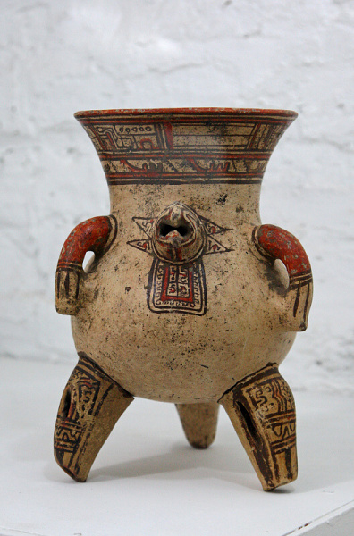 NIKARAGUA - Keramika z predkolumbovského obdobia.jpg