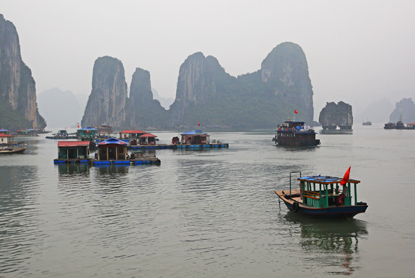 VIETNAM - ZÁTOKA HA LONG 3.jpg