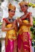 BALI - Dievčatá z hinduistického chrámu.jpg